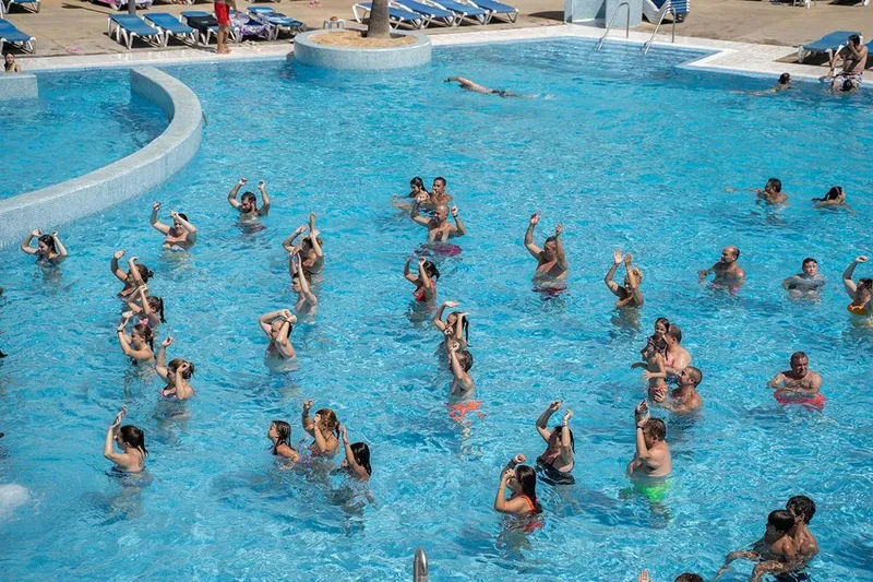 Piscina Hotel Neptuno